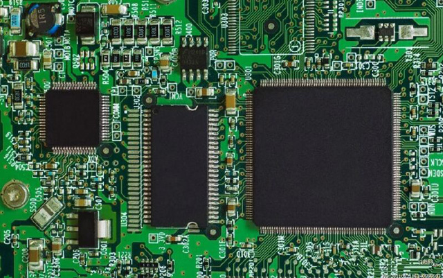 收購 [NXP] 芯片： 物聯(lián)網(wǎng)芯片、處理器 IC、汽車 MCU、砷化鎵 MMIC 放大器、觸摸傳感器